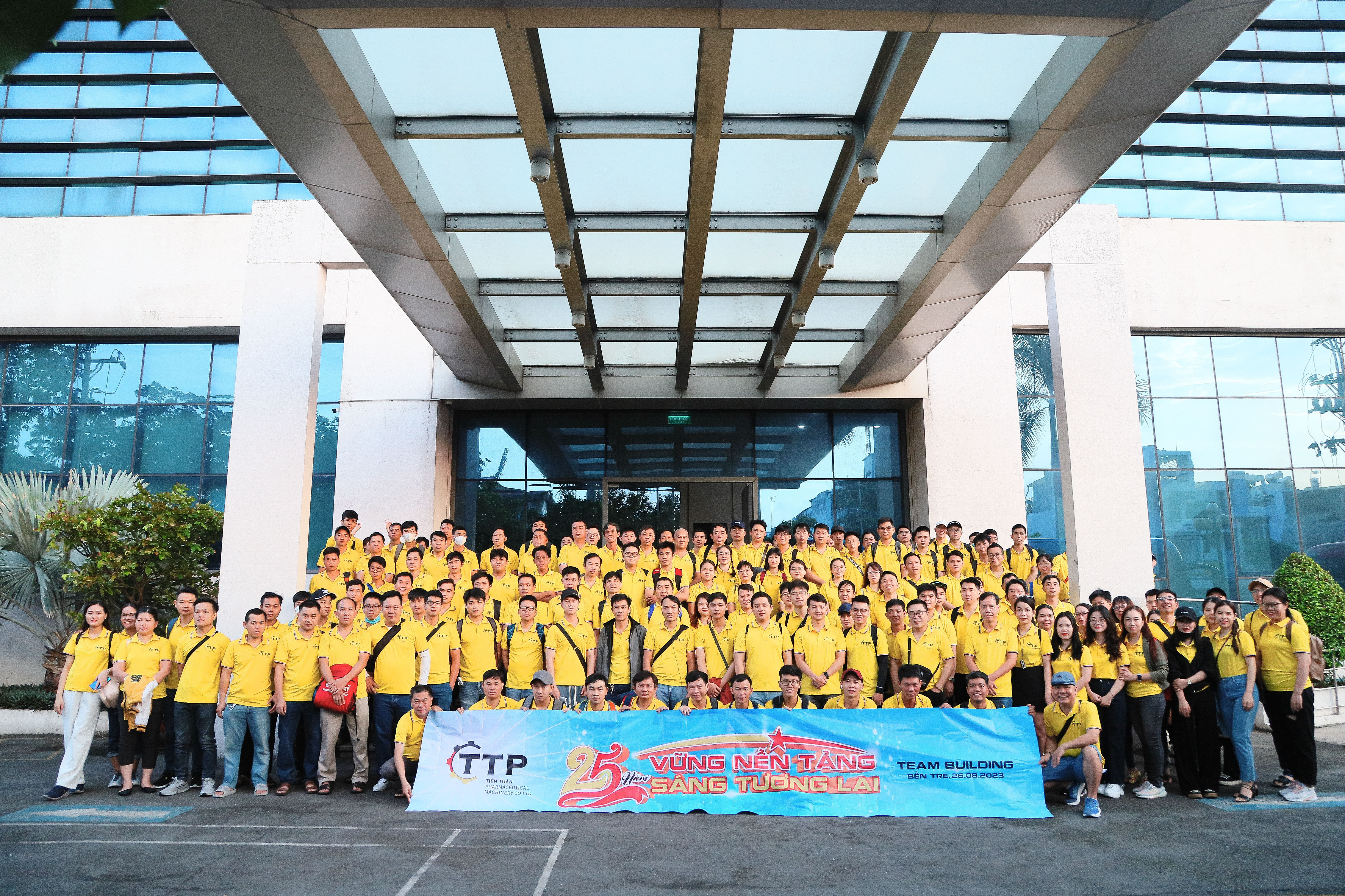 TEAMBUILDING - KỶ NIỆM 25 NĂM THÀNH LẬP TIẾN TUẤN